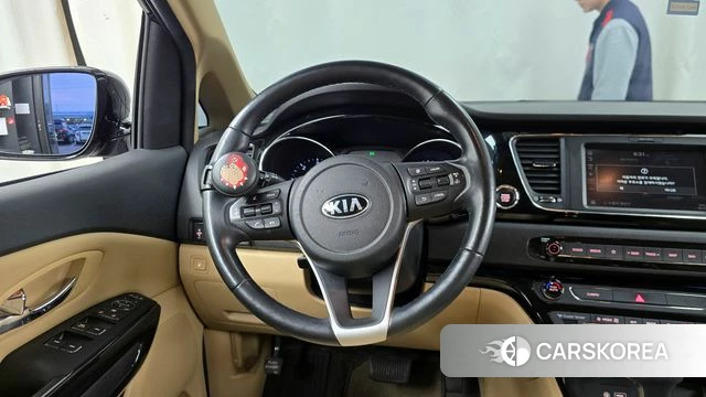Kia The New Carnival 2019 Черный из Кореи, фото 4
