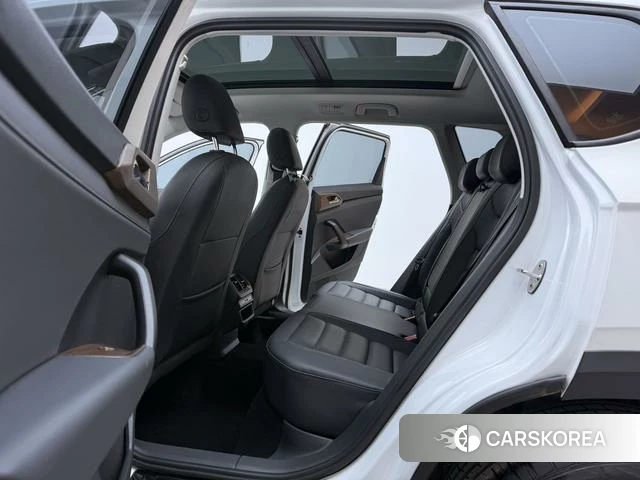 Volkswagen Tharu 2021 Белый из Китая, фото 4