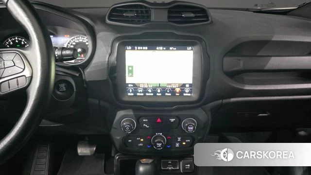 Jeep Renegade 2021 Белый из Кореи, фото 4