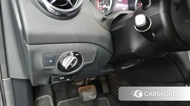 Mercedes-Benz GLA-Class X156 2018 Серый из Кореи, фото 5
