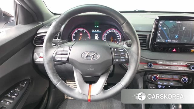 Hyundai Veloster (JS) 2019 Белый из Кореи, фото 4
