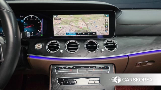 Mercedes-Benz E-Class W213 2023 Белый из Кореи, фото 4