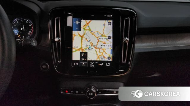 Volvo XC40 2019 Белый из Кореи, фото 5