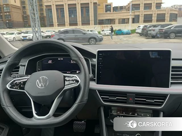 Volkswagen Tiguan L 2022 Черный из Китая, фото 4