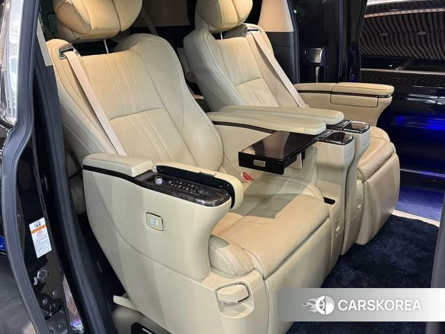 Toyota Vellfire 2021 Черный из Китая, фото 4