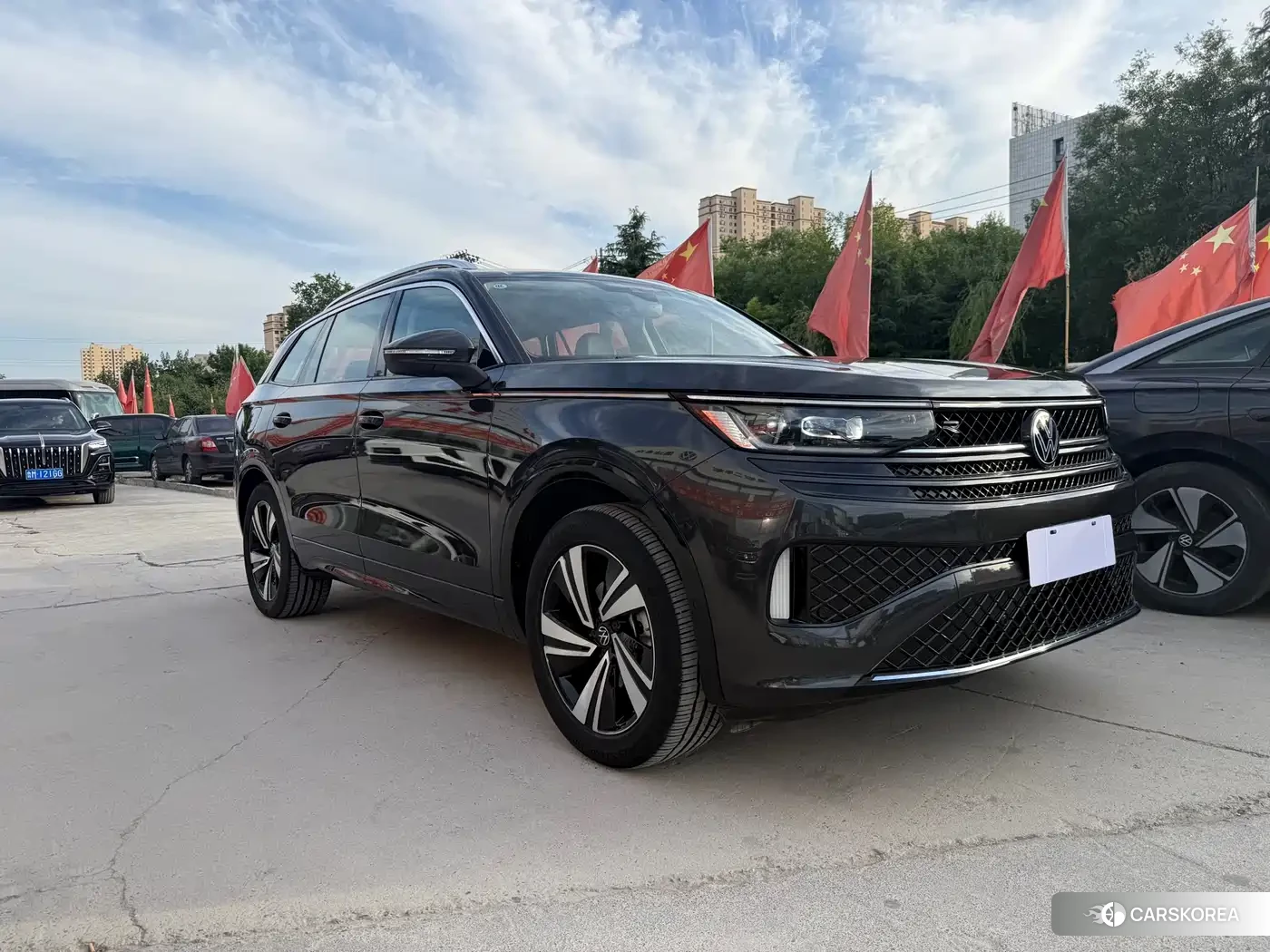 Volkswagen Tavendor 2023 Черный из Китая, фото 4