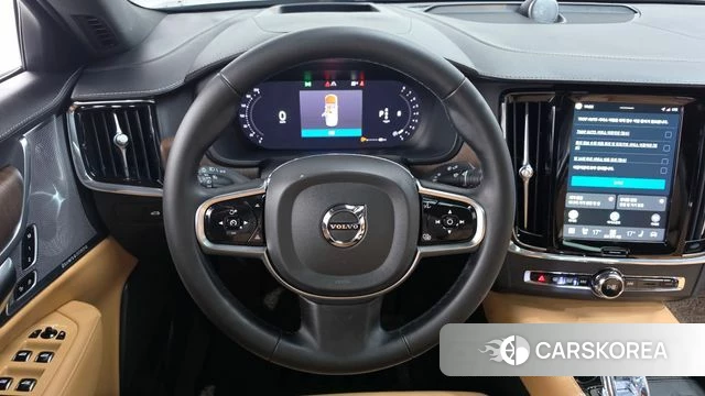 Volvo S90 2024 Песочный из Кореи, фото 4