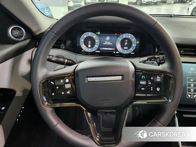 Land Rover Range Rover Evoque 2nd Generation 2025 Черный из Кореи, фото 4