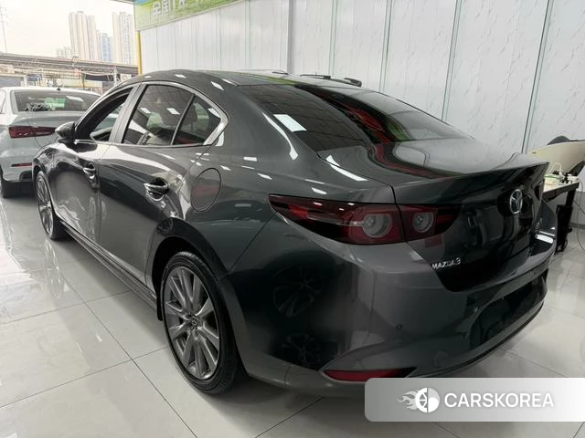 Mazda 3 2021 Темно-серый из Китая, фото 4