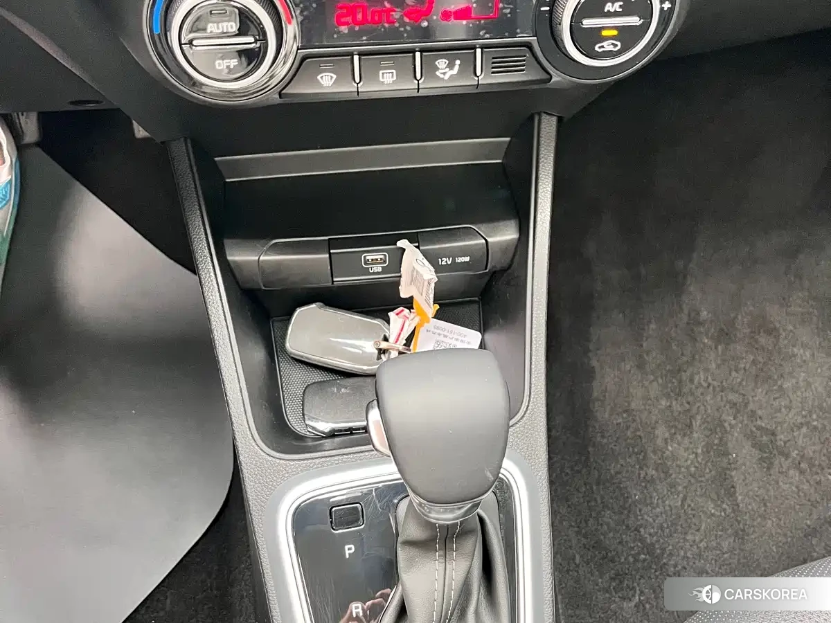 Kia KX1 2023 Белый из Китая, фото 4