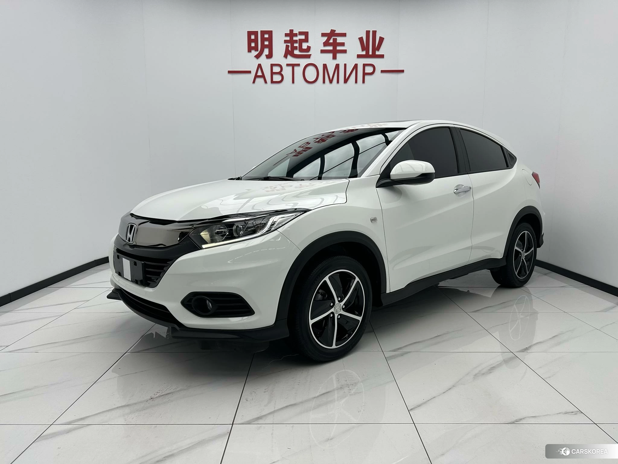 Honda Vezel 2020 Белый из Китая, фото 4