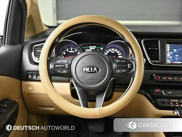 Kia The New Carnival 2018 Белый из Кореи, фото 4