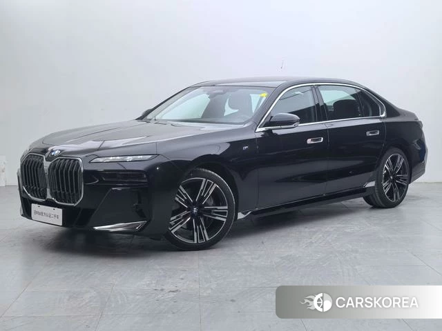 BMW 7 series 2024 Черный из Китая, фото 4