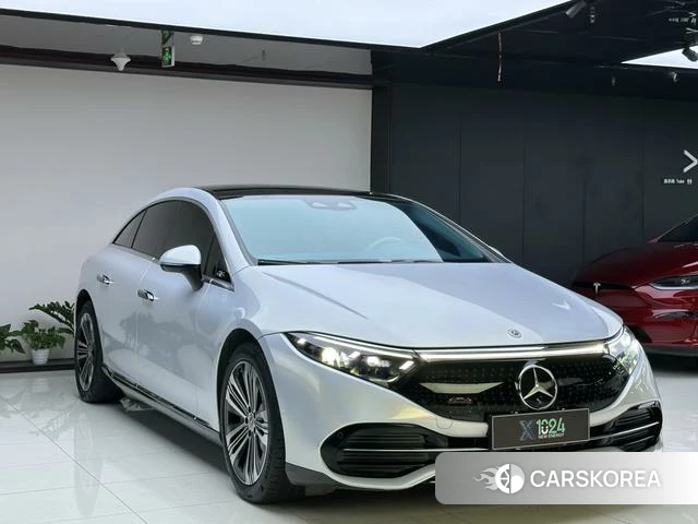 Mercedes-Benz EQS 2022 Серебристо-серый из Китая, фото 4