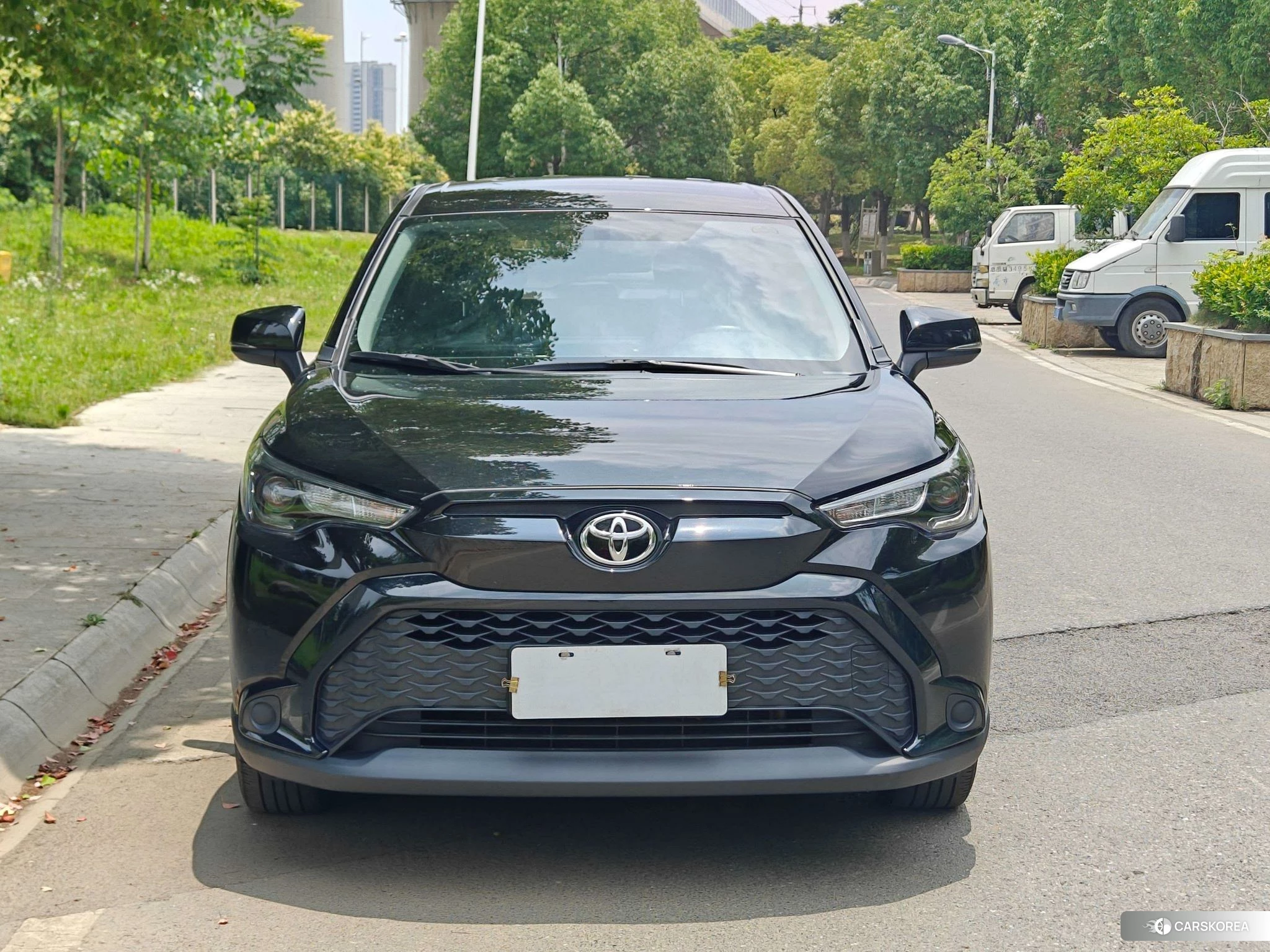 Toyota Frontlander 2023 Черный из Китая, фото 4