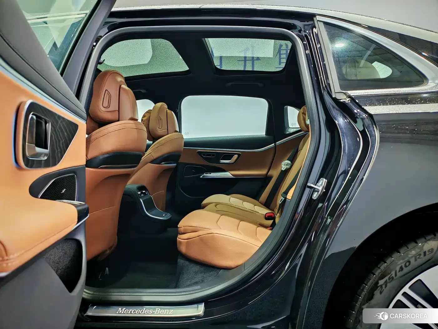Mercedes-Benz E-Class 2025 Черный из Китая, фото 4