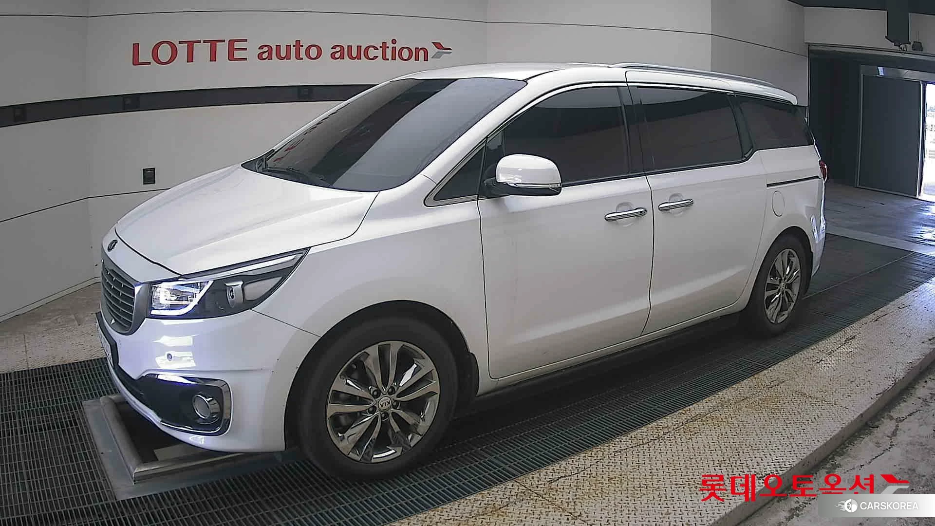 Kia Carnival id 4989989 из Кореи 4