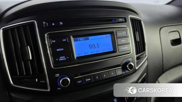 Hyundai The New Grand Starex 2018 Черный из Кореи, фото 4