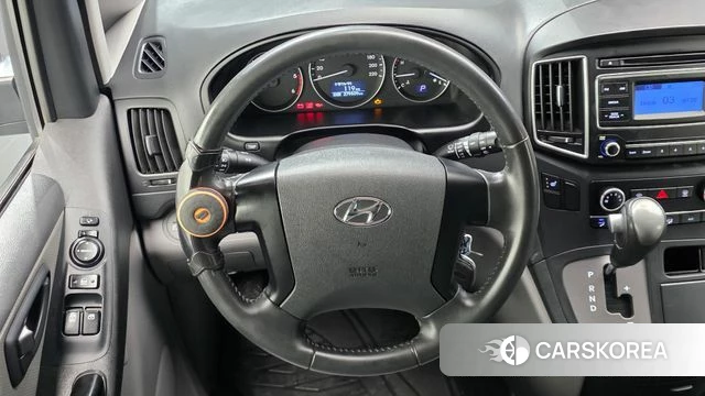 Hyundai The New Grand Starex 2018 Серебристо-серый из Кореи, фото 4