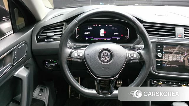 Volkswagen Tiguan Allspace 2020 Черный из Кореи, фото 4