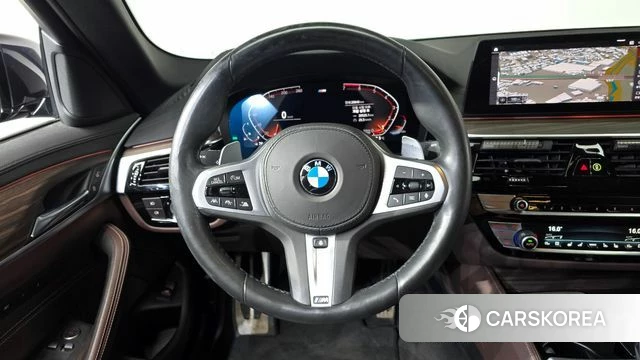 BMW 5 Series (G30) id 4930584 из Кореи 4