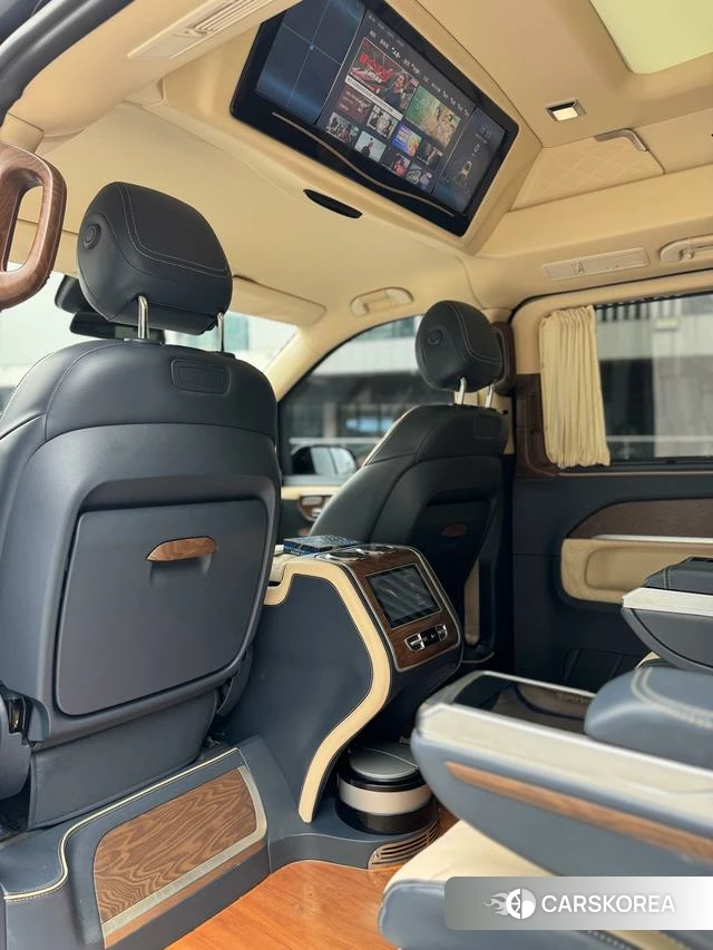 Mercedes-Benz V-Class 2023 Черный из Китая, фото 4
