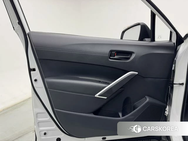 Toyota Frontlander 2023 Белый из Китая, фото 4