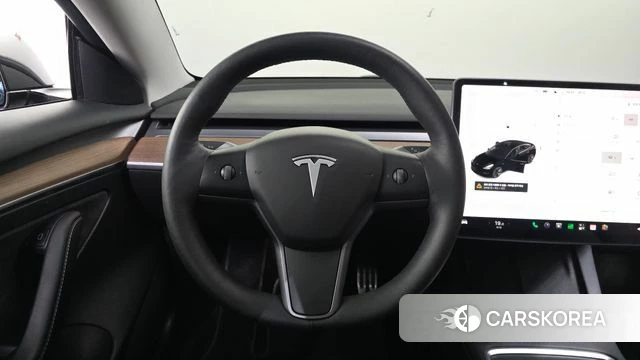 Tesla Model 3 2021 Черный из Кореи, фото 4