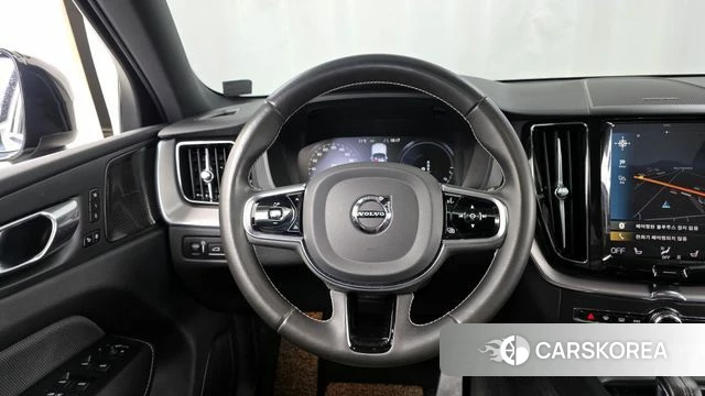 Volvo XC60 second Generation 2021 Белый из Кореи, фото 4