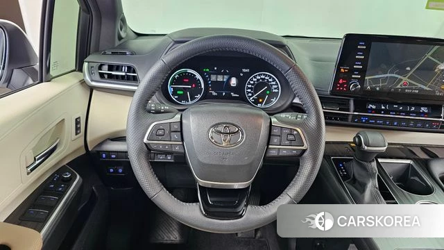 Toyota Sienna 4th Generation 2023 Белый из Кореи, фото 4
