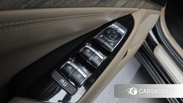 Kia K8 Hybrid 2022 Черный из Кореи, фото 4