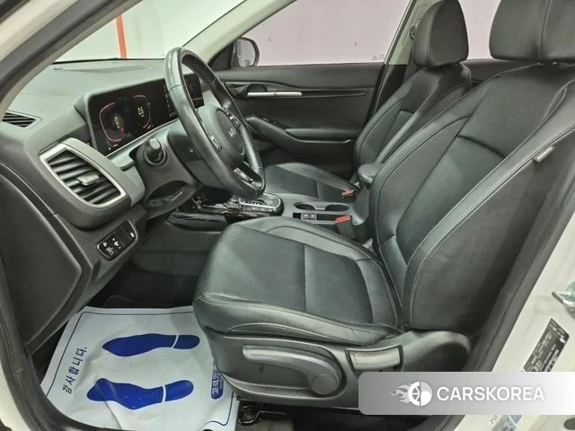 Kia The New Seltos 2023 Белый из Кореи, фото 4