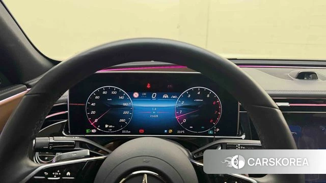 Mercedes-Benz E-Class W214 2025 Цвет галактики из Кореи, фото 4