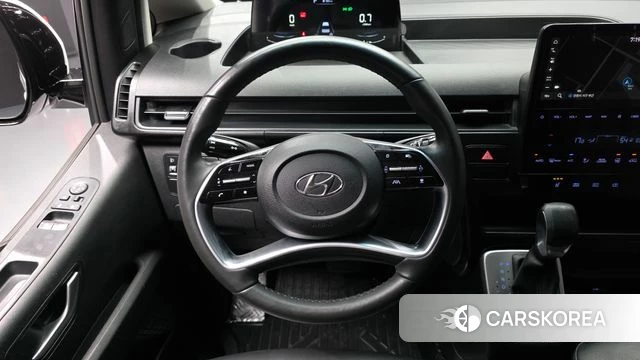 Hyundai Staria 2022 Белый из Кореи, фото 4