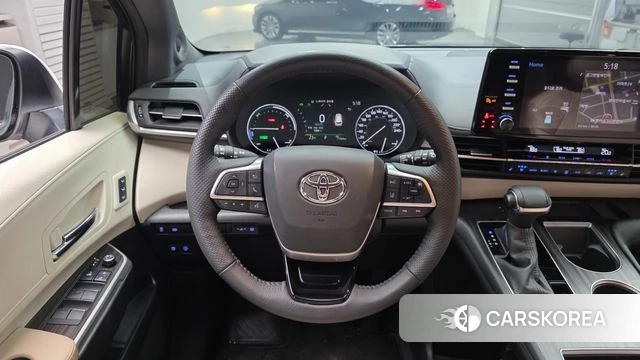 Toyota Sienna 4th Generation 2021 Белый из Кореи, фото 4