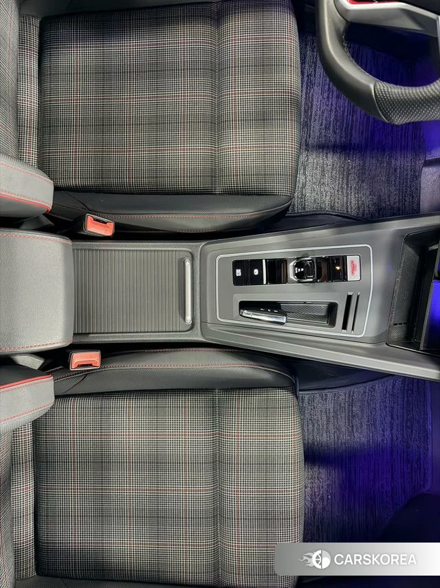 Volkswagen Golf 2025 Черный из Китая, фото 4