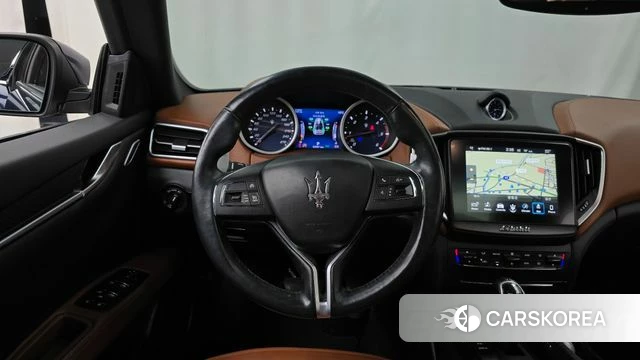 Maserati Ghibli id 5041982 из Кореи 4