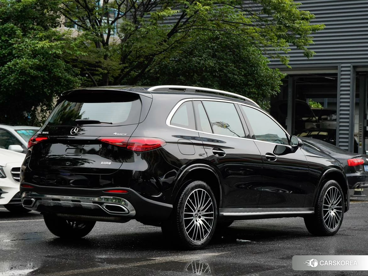 Mercedes-Benz GLC 2023 Черный из Китая, фото 4