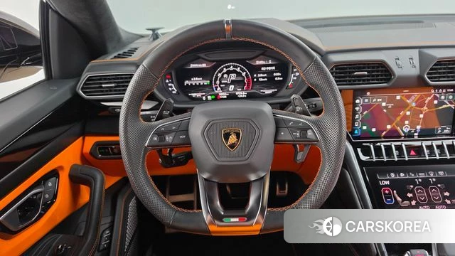 Lamborghini Urus 2022 Золотой из Кореи, фото 4