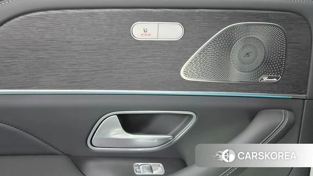 Mercedes-Benz GLE-Class W167 2026 Белый из Кореи, фото 4