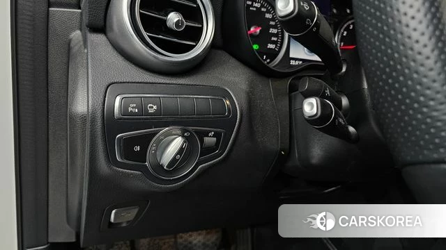 Mercedes-Benz GLC-Class X253 2019 Белый из Кореи, фото 4