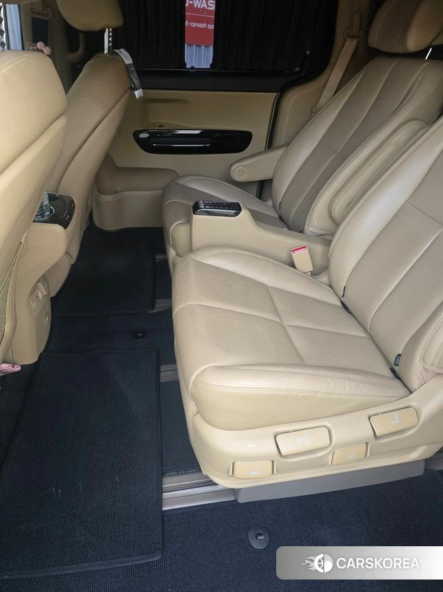 Kia The New Carnival 2018 Черный из Кореи, фото 4
