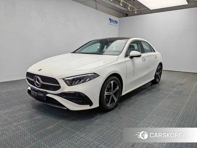 Mercedes-Benz A-Class 2024 Белый из Китая, фото 4