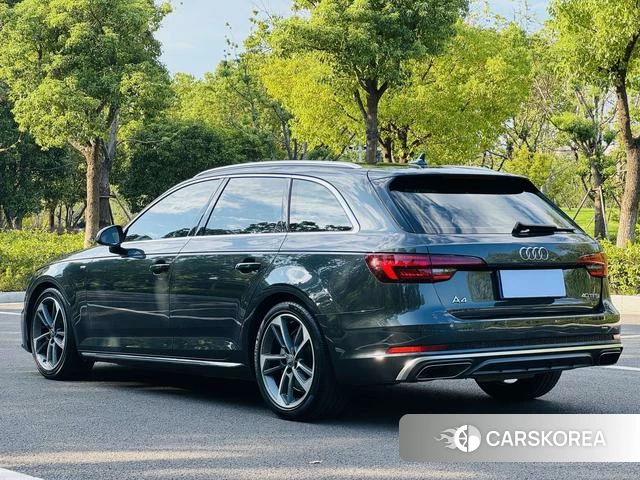 Audi A4L 2020 Темно-серый из Китая, фото 4