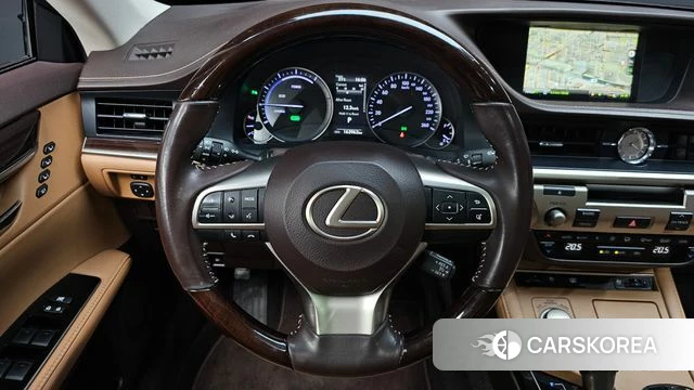 Lexus New ES300h 2018 Черный из Кореи, фото 4