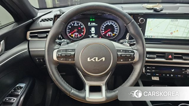 Kia K5 3rd generation 2023 Черный из Кореи, фото 4