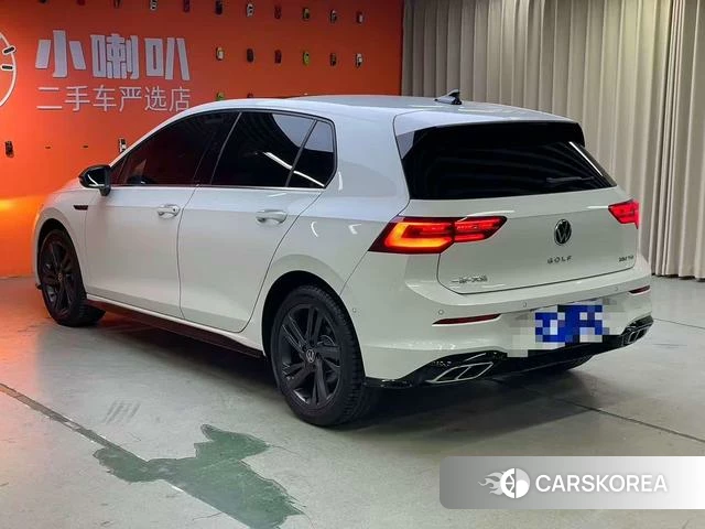Volkswagen Golf 2024 Белый из Китая, фото 4