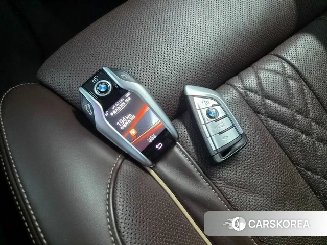 BMW 5 Series (G30) id 4944413 из Кореи 4