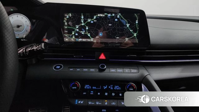 Hyundai The New Avante (CN7) 2024 Небесно-голубой из Кореи, фото 4
