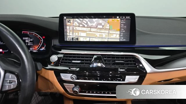 BMW 5 Series (G30) 2022 Белый из Кореи, фото 4